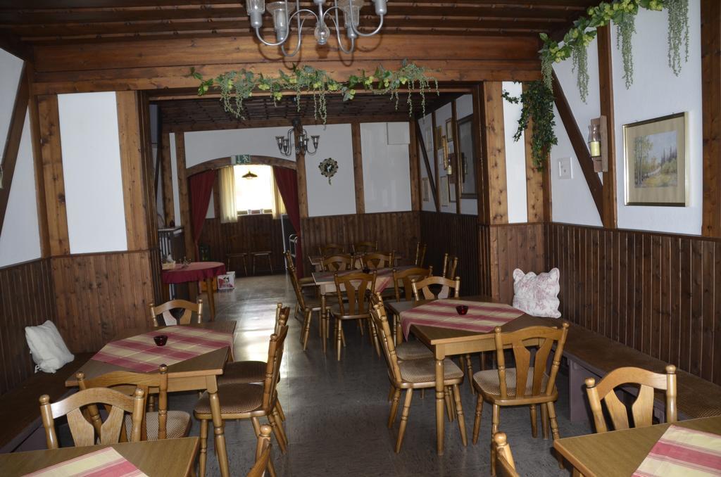 Hotel Zum Ritter Staufenberg  Exterior photo